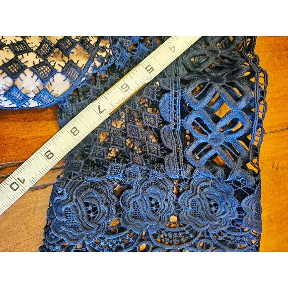 Bardot Daisy Lace A-Line Dress in Navy & Nude size 6 - Picture 7 of 14